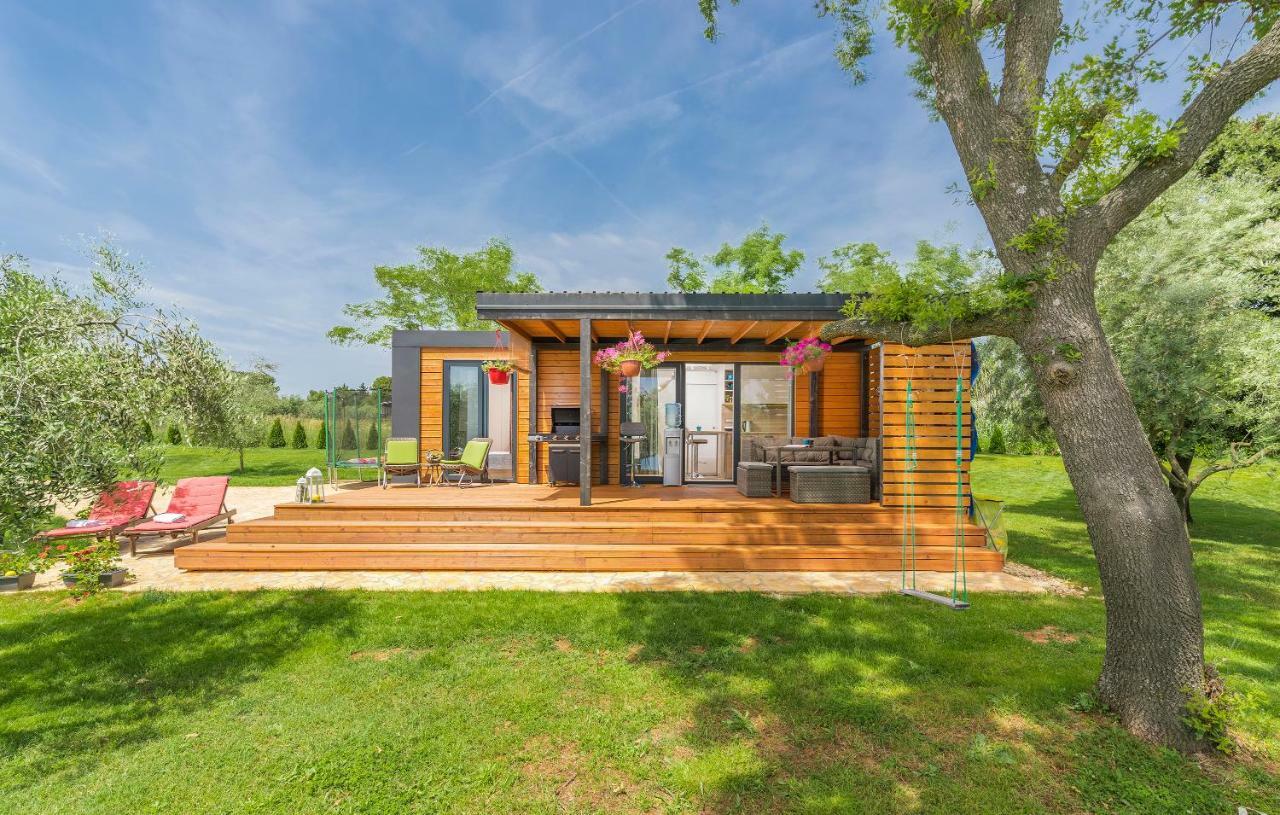 Beach House Ive With Jacuzzi, Pool, Playground And Bbq In An Olive Grove With A Beach, Pomer - Istria Εξωτερικό φωτογραφία